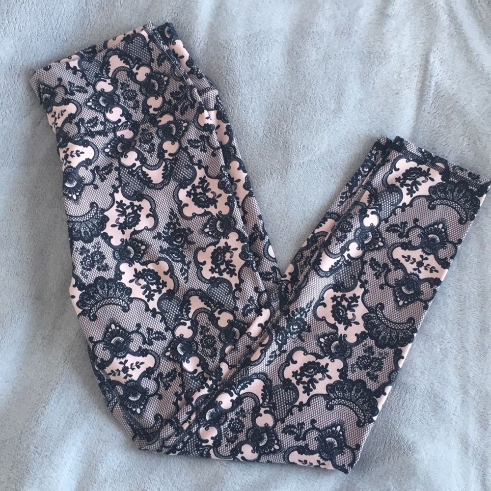 Fabletics Printed Leggings